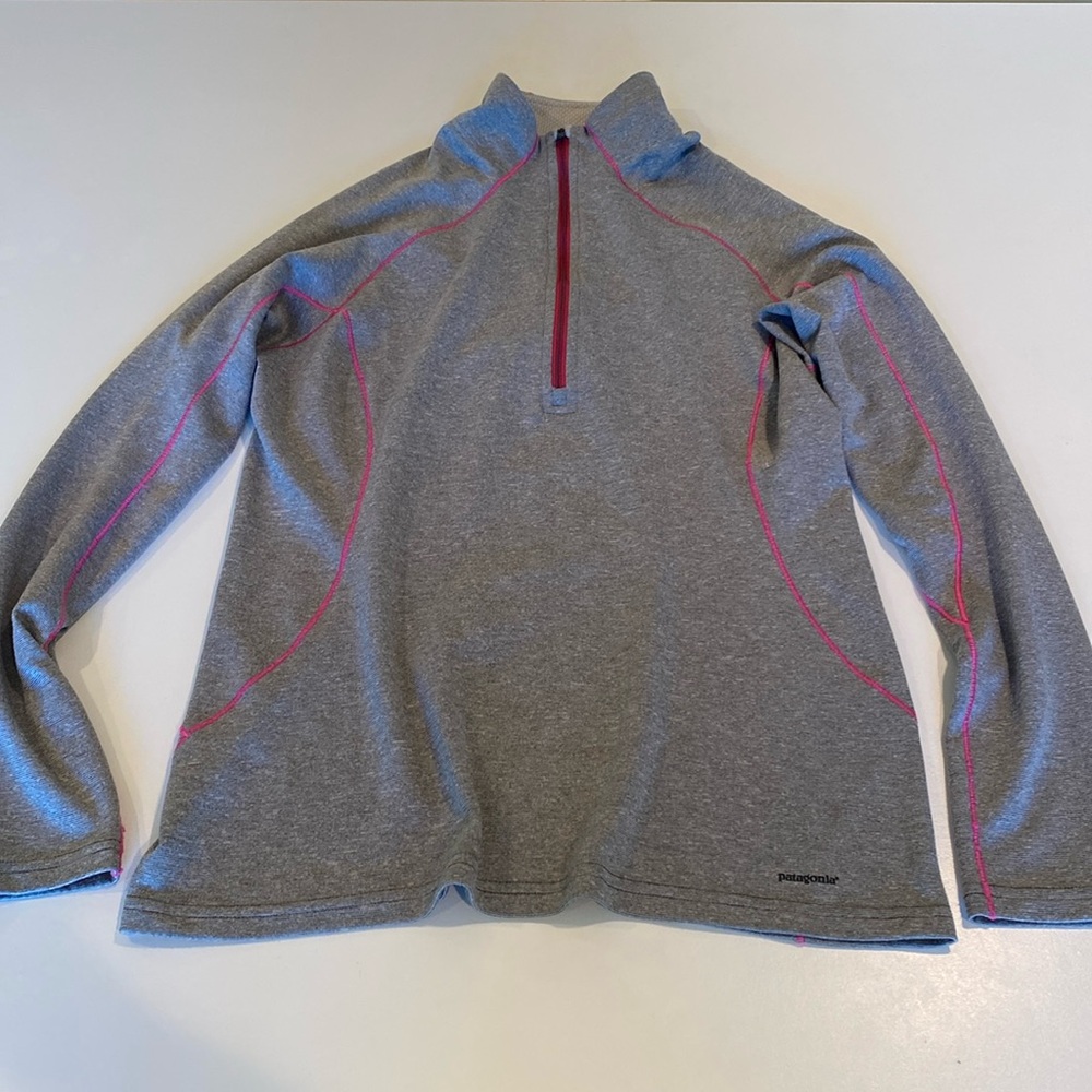 Patagonia Women’s Small 1/4 Zip Capilene Midweight pullover